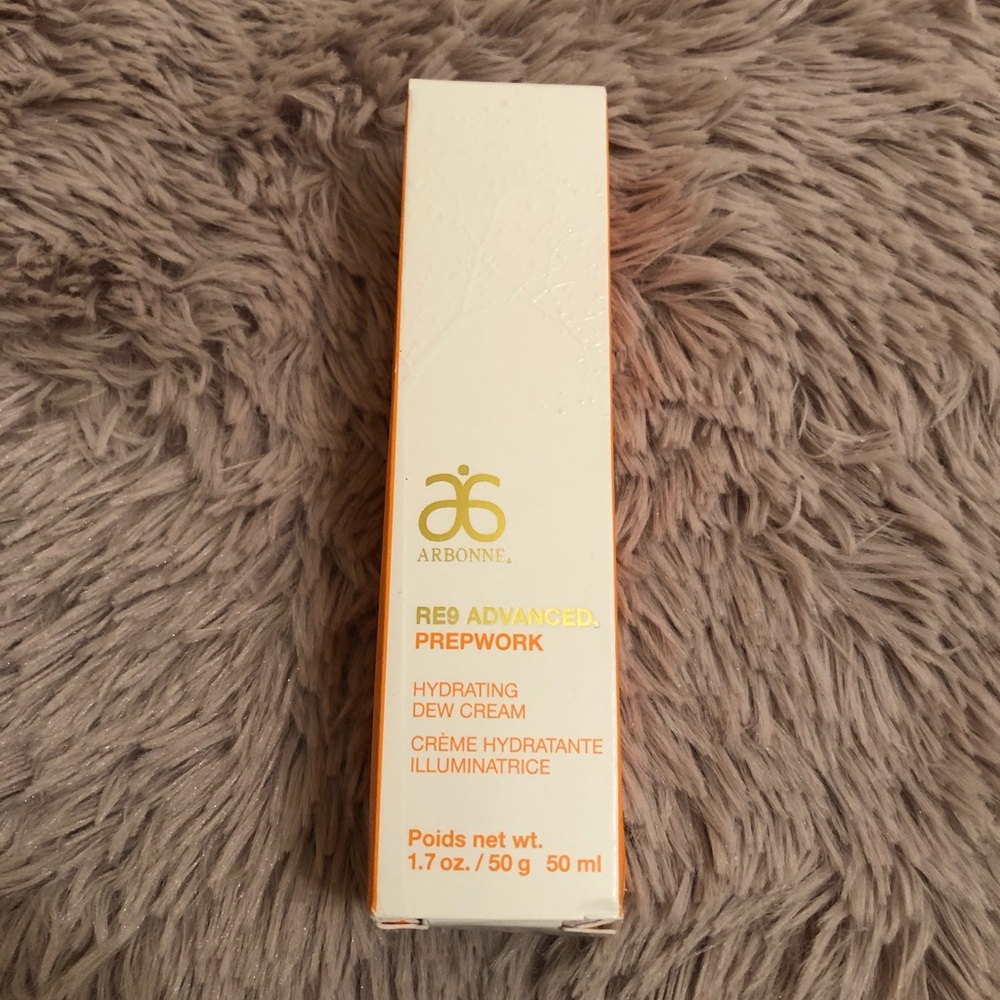 Arbonne Hydrating Dew Cream